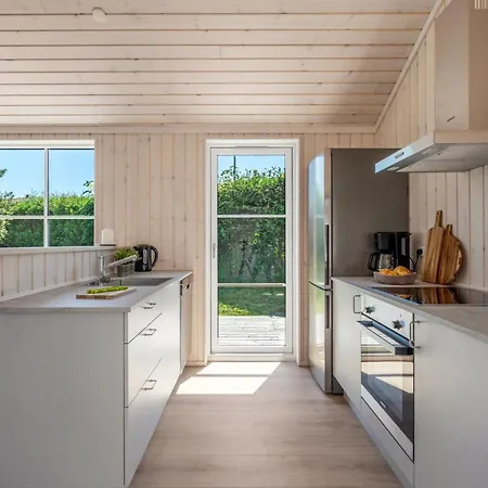 Сasa de vacaciones Vaeinoe - 200m From The Sea By Interhome *